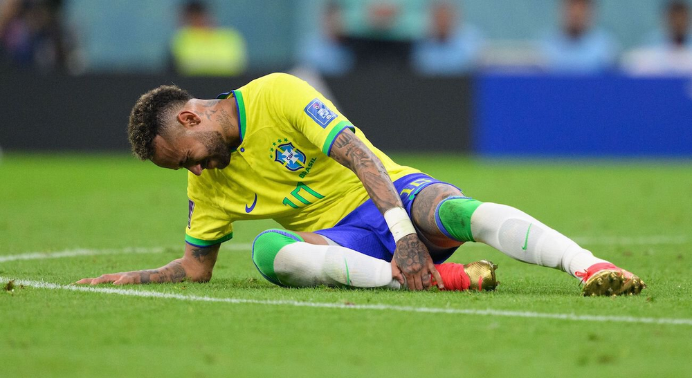 Неймар не сыграет против Швейцарии из-за травмы