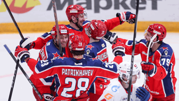 Гурьянов с хет-триком отправил СКА в отпуск: ЦСКА закрыл серию 4-1 и вышел в четвертьфинал