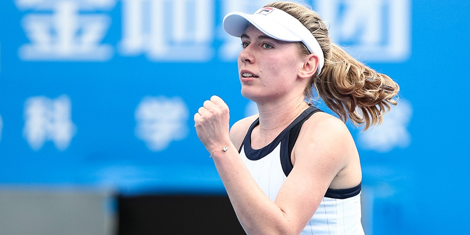 Александрова уверенно победа в первом круге