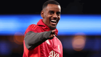 Арне Слот анонсировал возвращение Александера Исака в игру 