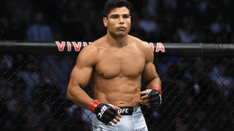 Мурзаканов потерпел первое поражение в карьере, уступив Пауло Косте на UFC 327