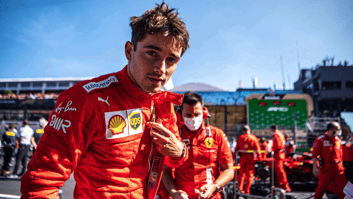 Леклер завоевал поул в Венгрии, пилоты «Макларена» замкнули тройку лучших