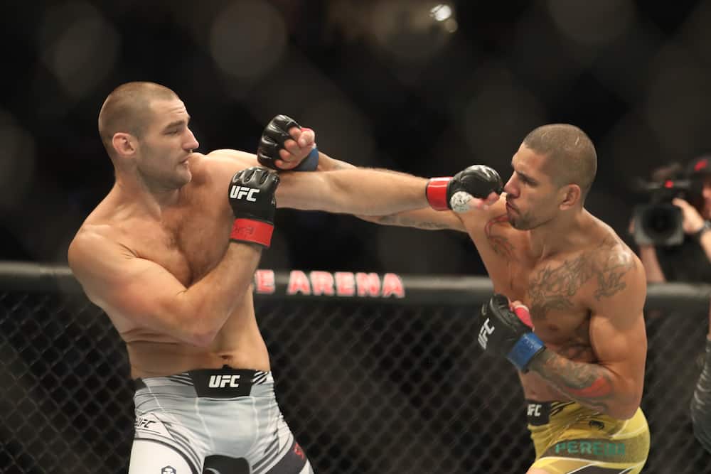 Алекс Перейра одержал победу над Шоном Стриклендом в предыдущем бое UFC
