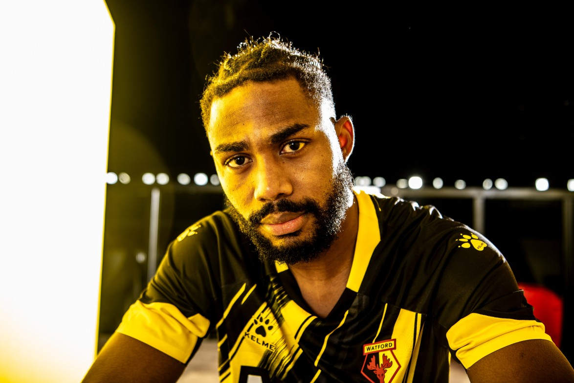 Эммануэль Деннис. Фото: оф. сайт «Уотфорда»