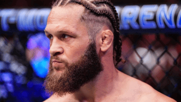 Маурисио Руффи нанёс поражение Рафаэлю Физиеву на турнире UFC 325